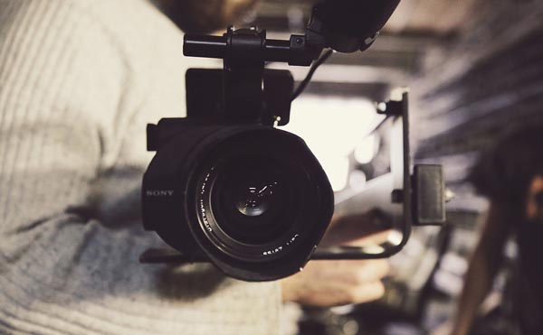 Create Medical Videos and Earn Money through YouTube